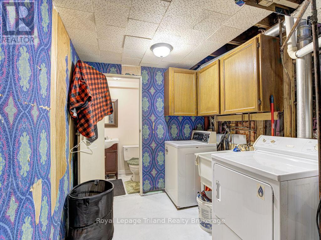 8 Hazelglen Court S, Brampton, Ontario  L6S 1N7 - Photo 33 - W12785888