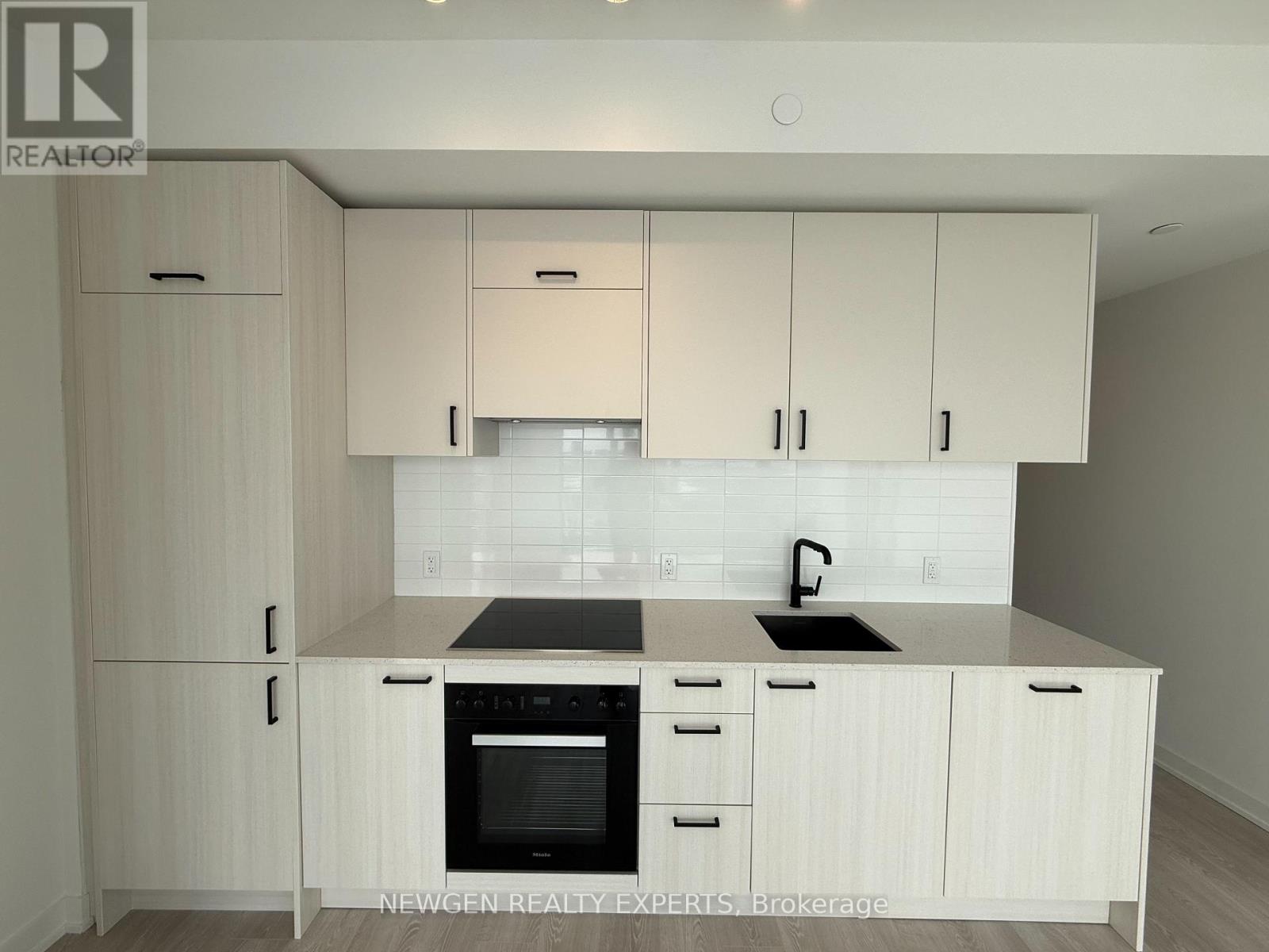 1503 - 1 Quarrington Lane, Toronto, Ontario  M3C 0S4 - Photo 11 - C12785902