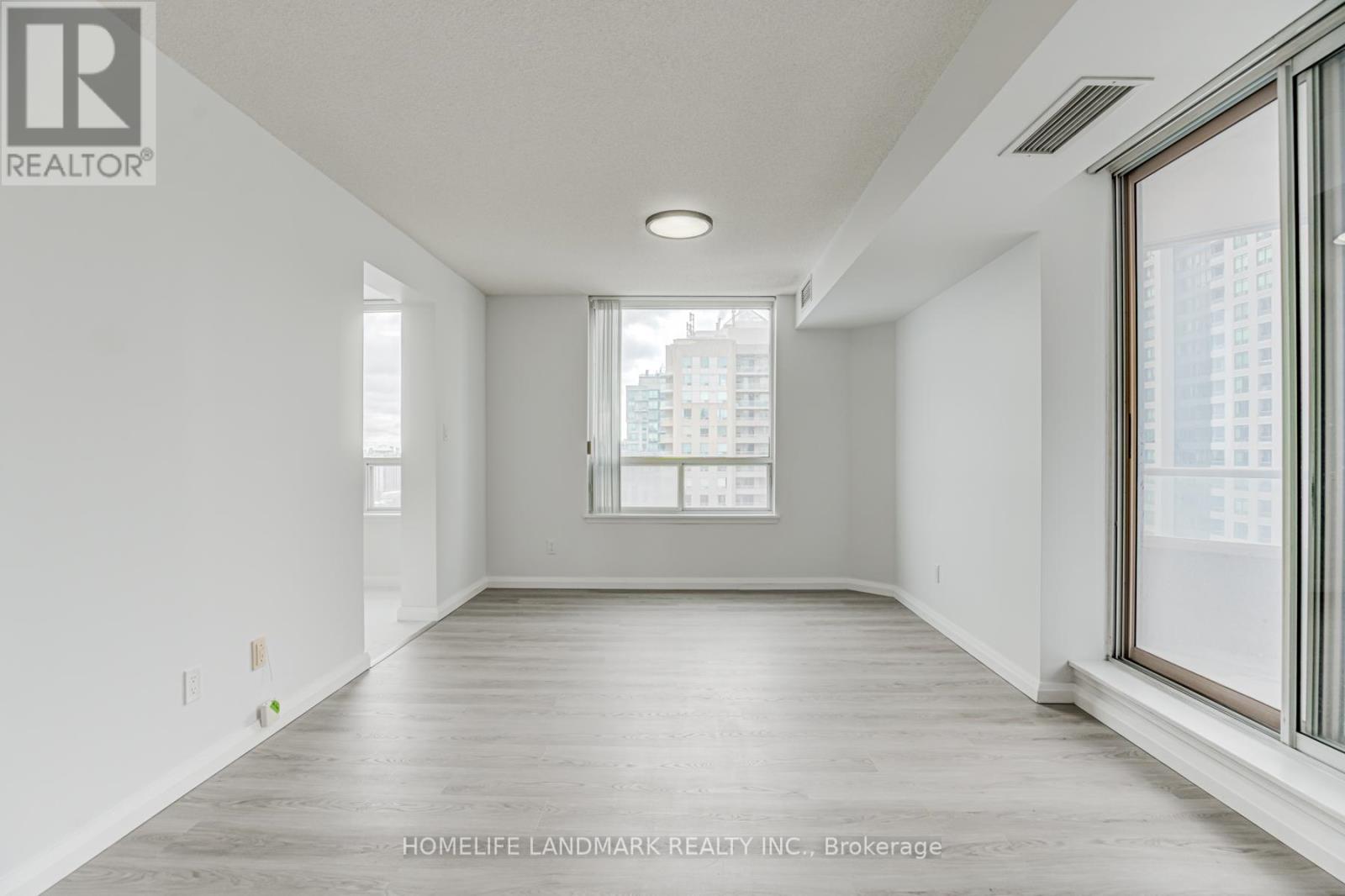 1907 - 35 Empress Avenue, Toronto, Ontario  M2N 6T3 - Photo 8 - C12785908