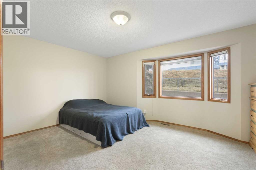 66 Patina Point Sw, Calgary, Alberta  T3H 3J7 - Photo 6 - A2283812