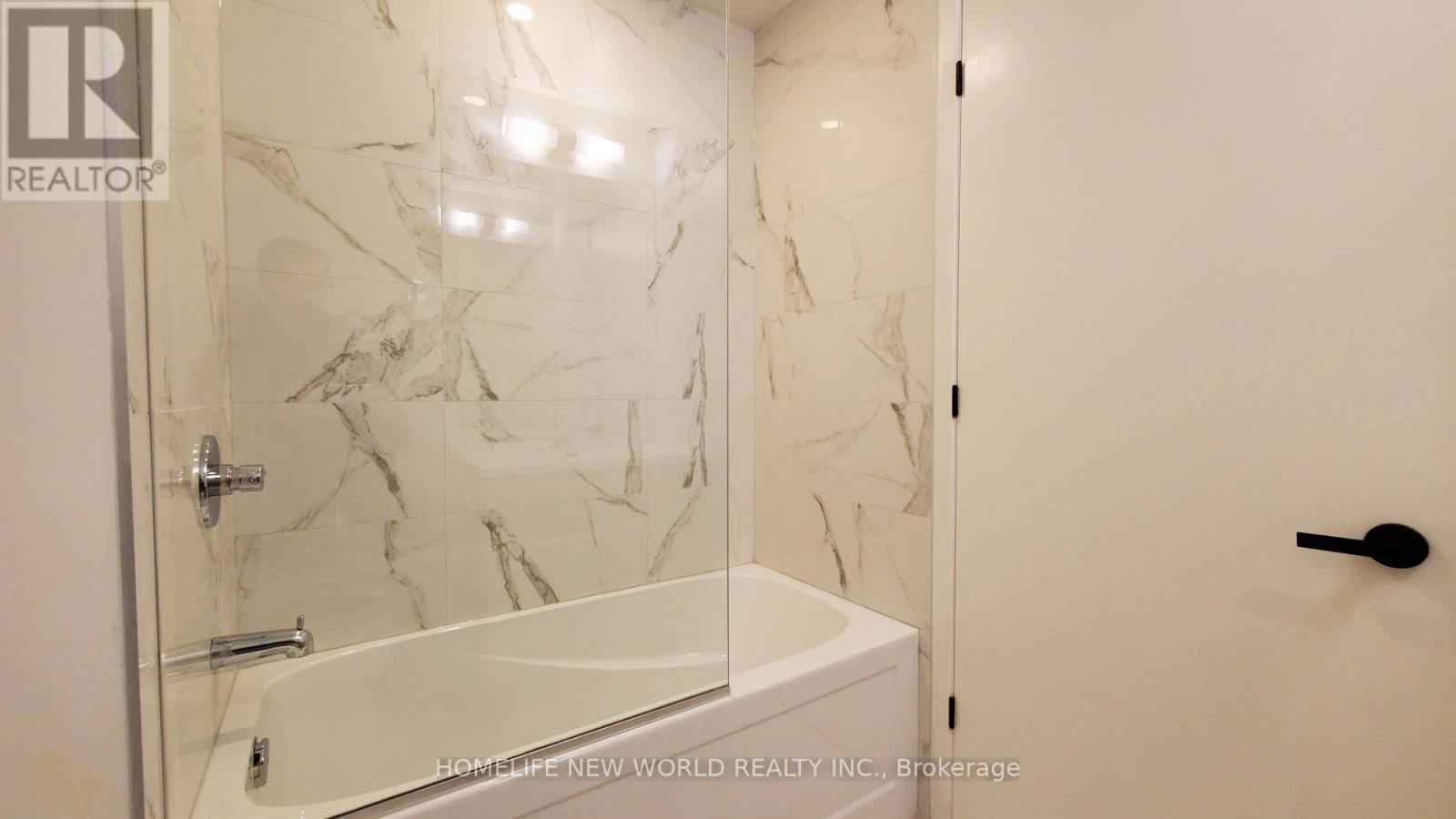 5805 - 8 Interchange Way, Vaughan, Ontario  L4K 0R2 - Photo 12 - N12785910