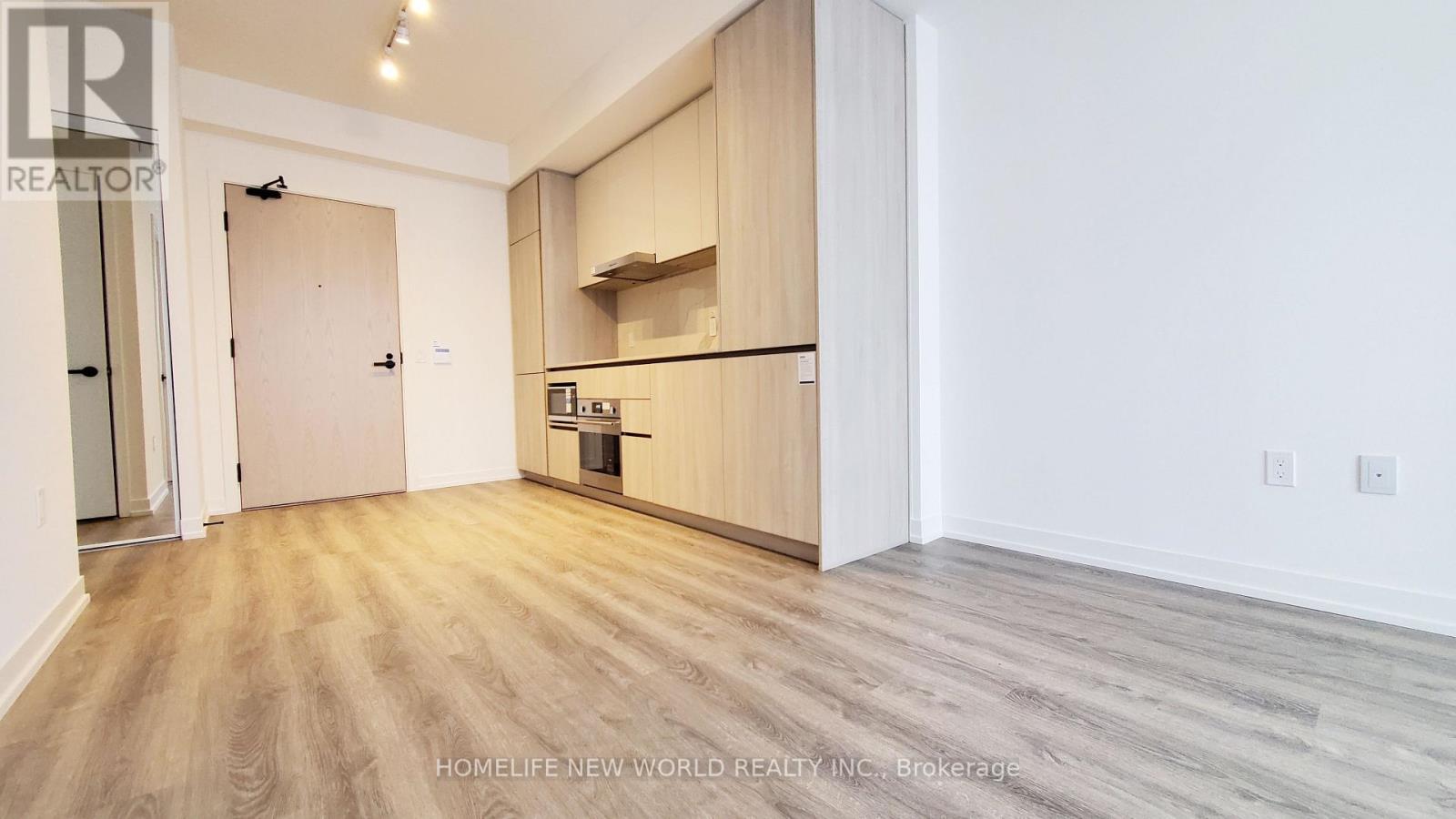 5805 - 8 Interchange Way, Vaughan, Ontario  L4K 0R2 - Photo 6 - N12785910