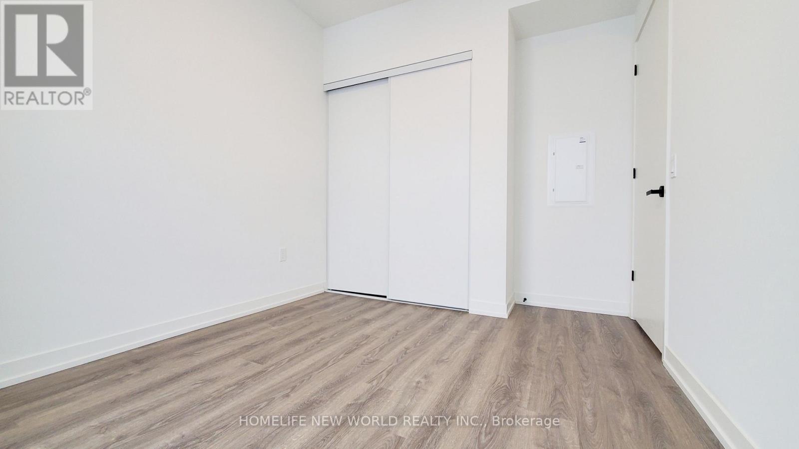 5805 - 8 Interchange Way, Vaughan, Ontario  L4K 0R2 - Photo 9 - N12785910