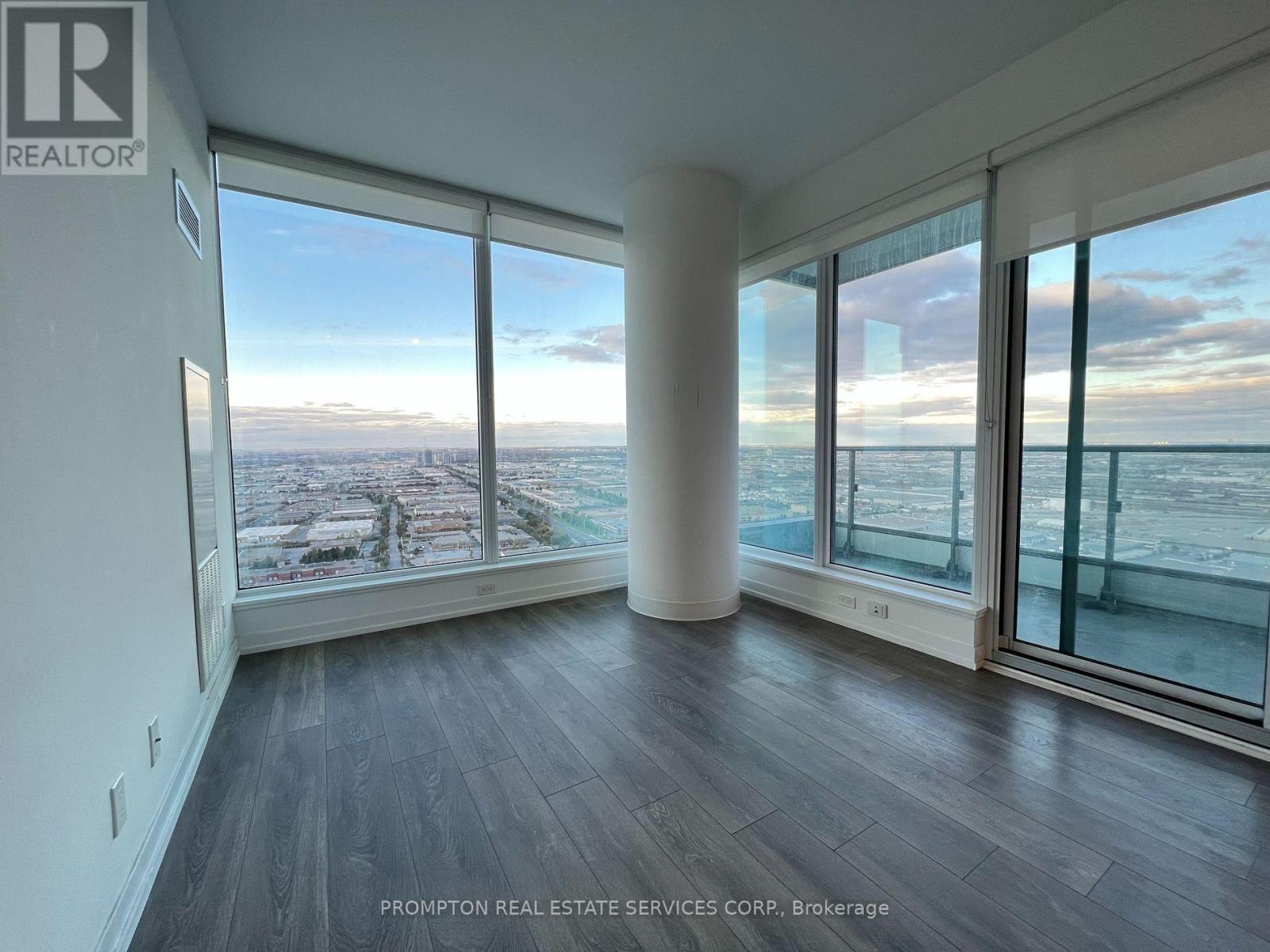 4302 - 950 Portage Parkway, Vaughan, Ontario  L4K 0J7 - Photo 4 - N12785916