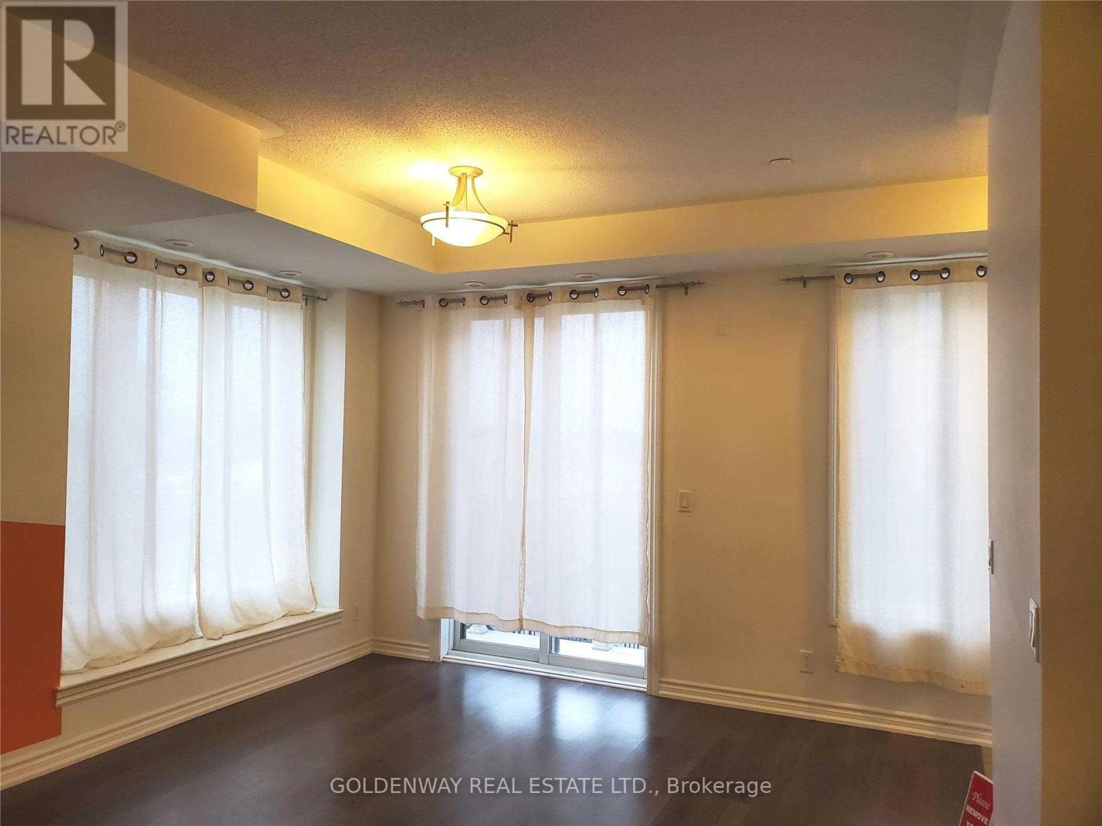 19 - 145 Long Branch Avenue, Toronto, Ontario  M8W 1P5 - Photo 16 - W12785900