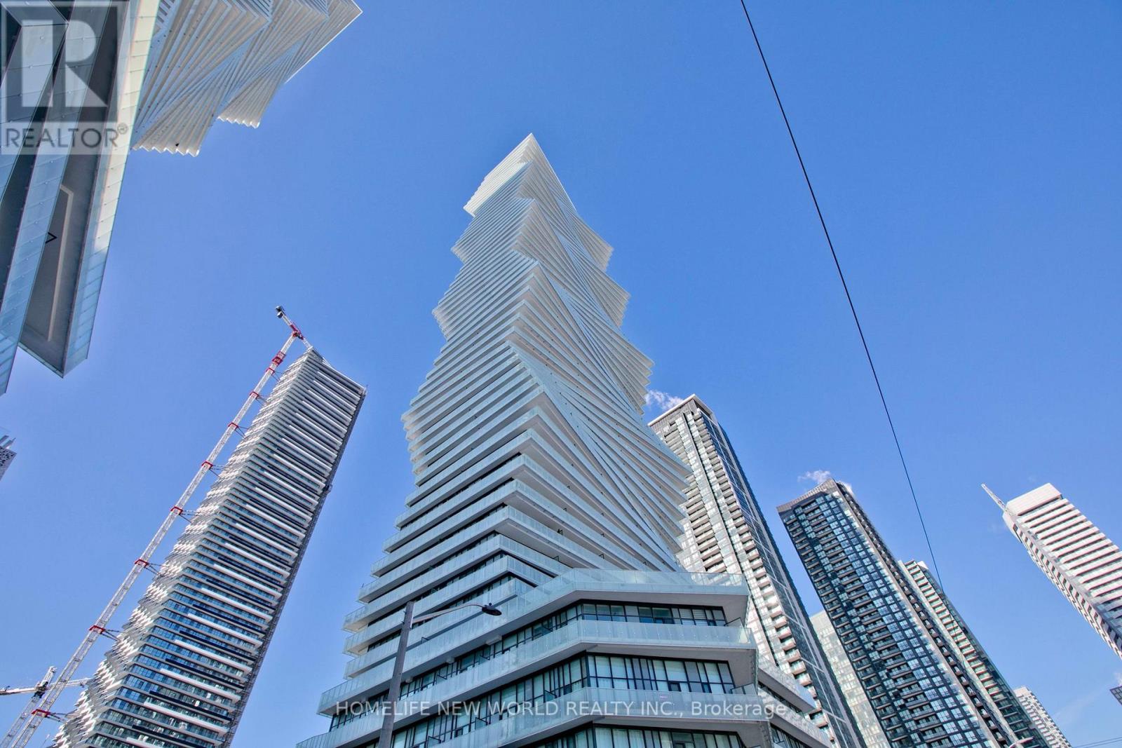 2907 - 3900 CONFEDERATION PARKWAY, Mississauga, Ontario