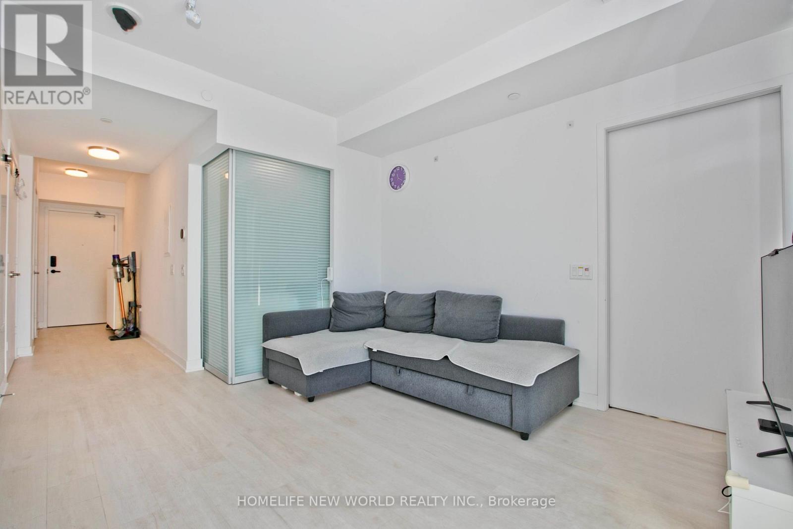 2907 - 3900 Confederation Parkway, Mississauga, Ontario  L5B 0M3 - Photo 10 - W12785914