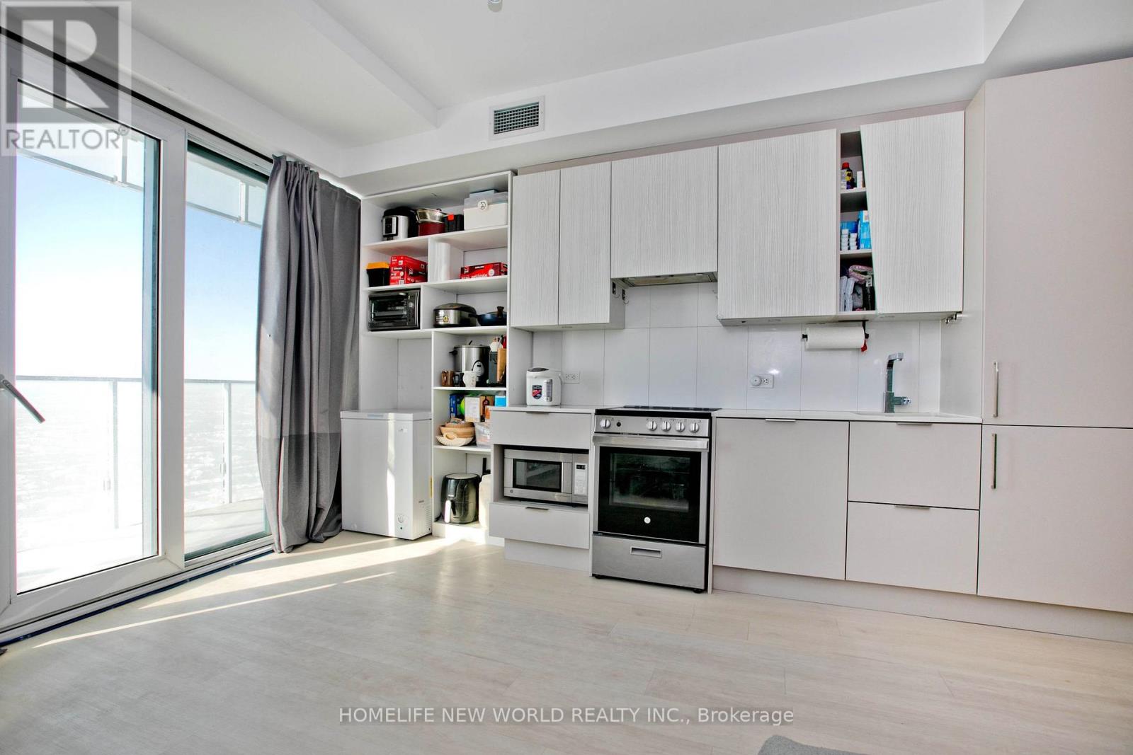 2907 - 3900 Confederation Parkway, Mississauga, Ontario  L5B 0M3 - Photo 11 - W12785914