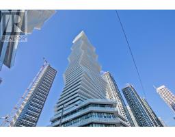 2907 - 3900 CONFEDERATION PARKWAY, Mississauga, Ontario
