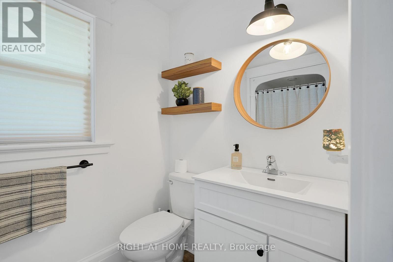 123 John Street, Kawartha Lakes, Ontario  K0M 2T0 - Photo 23 - X12785896