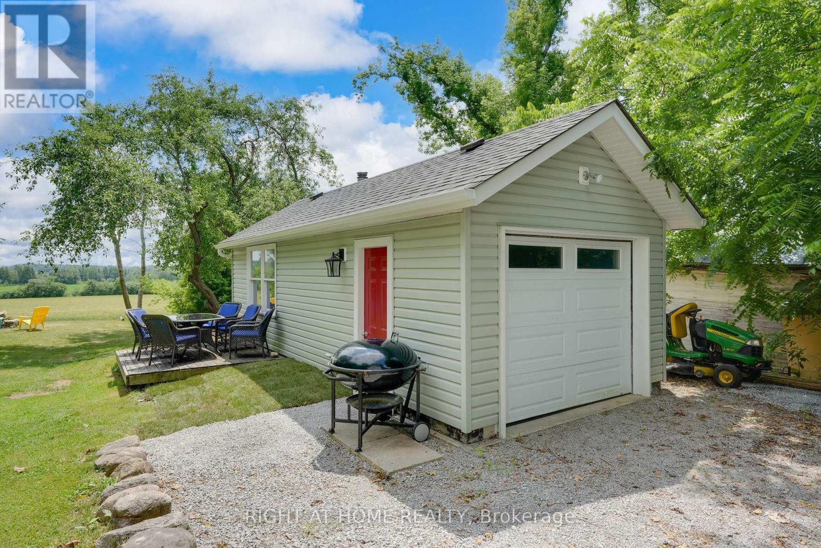 123 John Street, Kawartha Lakes, Ontario  K0M 2T0 - Photo 33 - X12785896