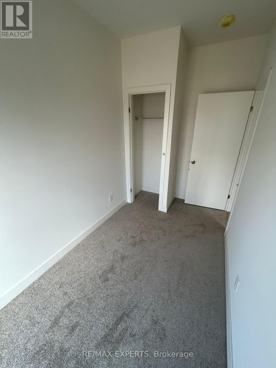 335/303c3 - 16 Melbourne Avenue, St. Catharines, Ontario  L2P 3J8 - Photo 5 - X12785904