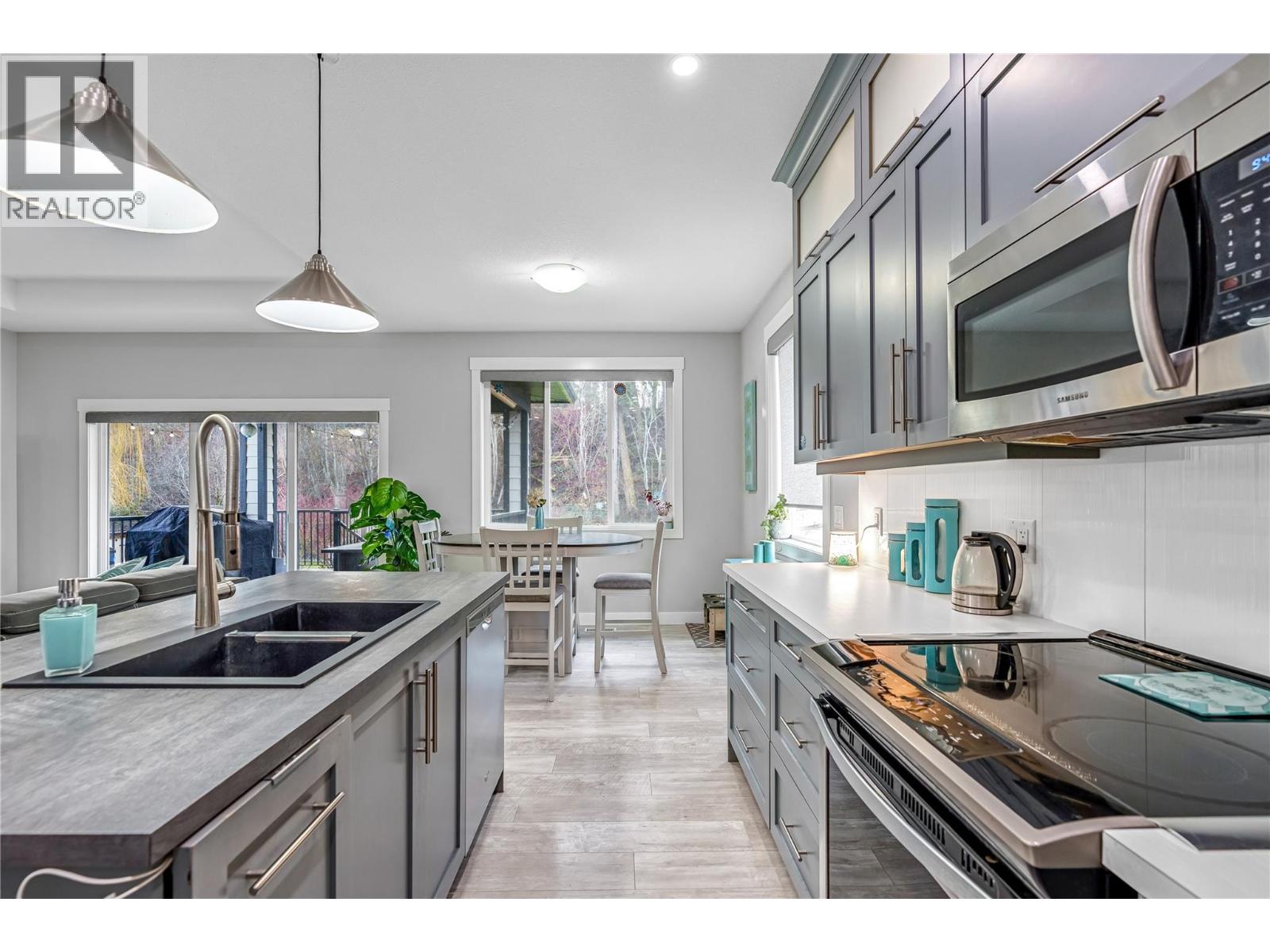 3445 Jackson Avenue, Armstrong, British Columbia  V0E 1B2 - Photo 16 - 10374761