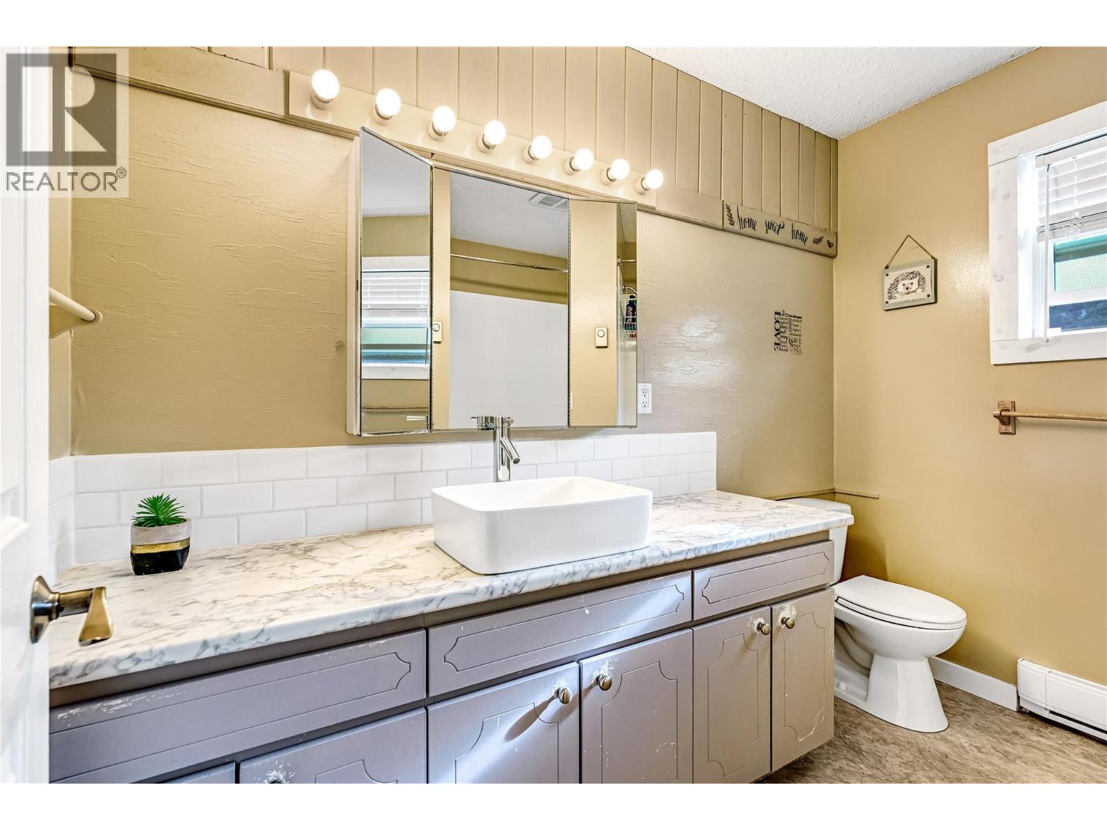 2465 Danallanko Drive, Armstrong, British Columbia  V0E 1B1 - Photo 37 - 10374762