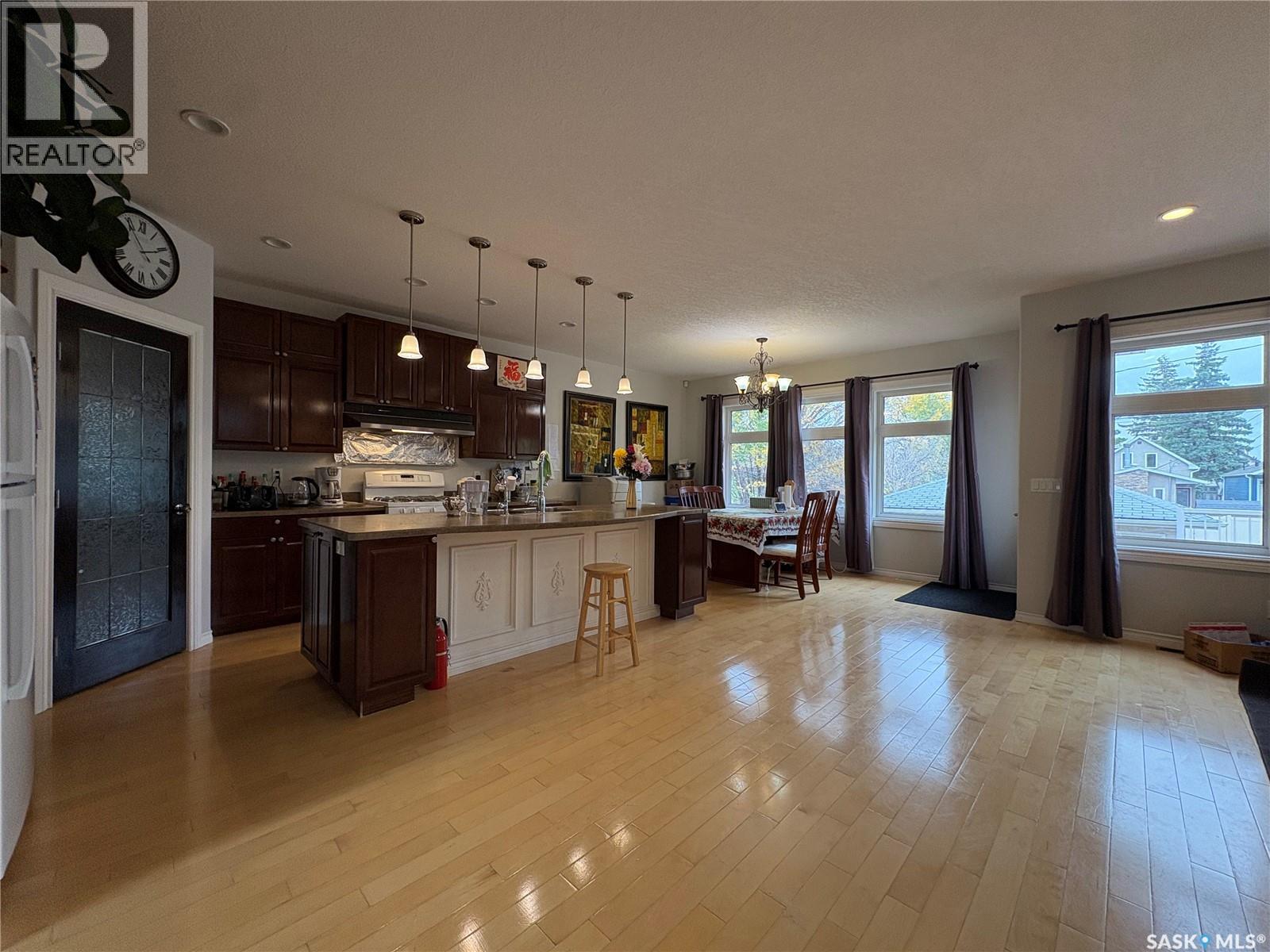 2117 Broder Street, Regina, Saskatchewan  S4N 3S5 - Photo 3 - SK028517