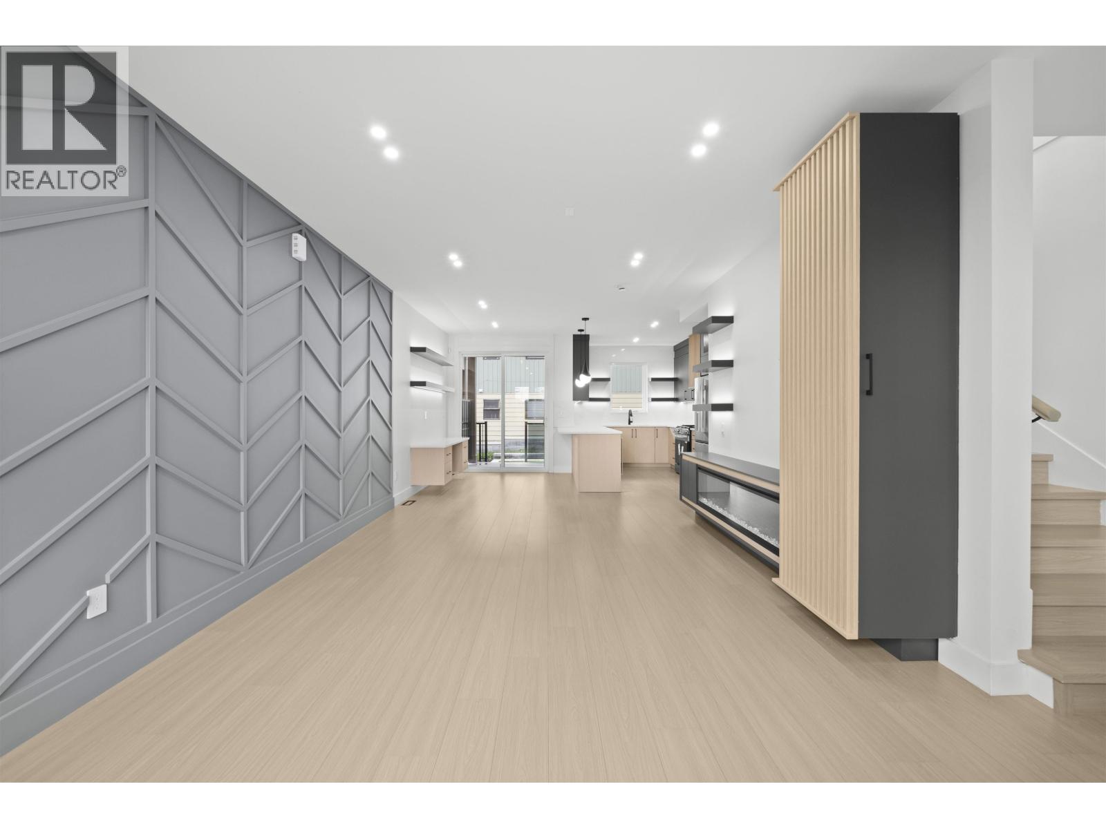 2 314 Nelson Street Street, Coquitlam, British Columbia  V3K 4N3 - Photo 4 - R3088740