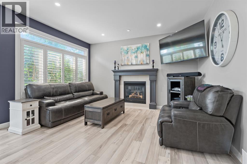 15 Drake Landing Drive, Okotoks, Alberta  T1S 2M7 - Photo 10 - A2278568