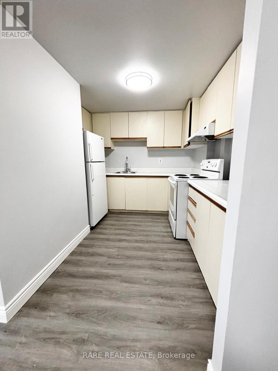 7 - 99 BELLEVUE AVENUE, Toronto, Ontario