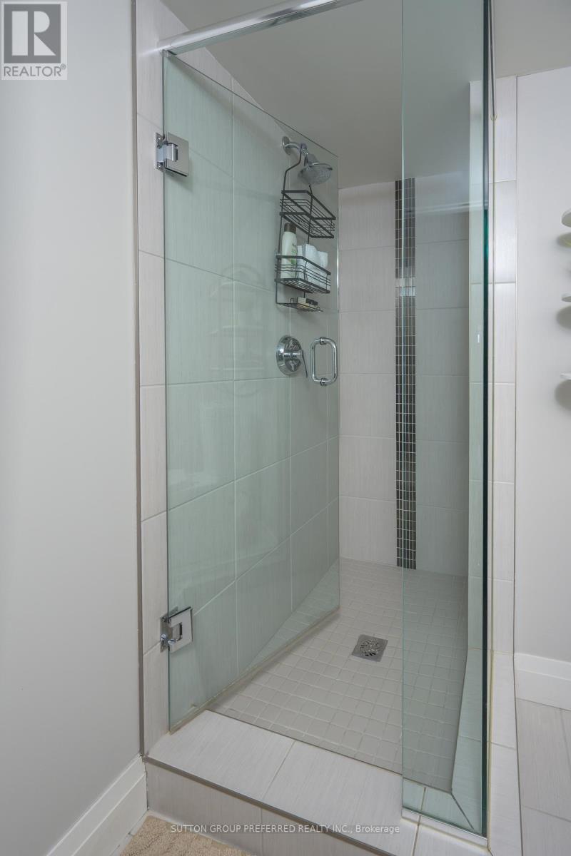 723 Apricot Drive, London South, Ontario  N6K 5A7 - Photo 36 - X12785416