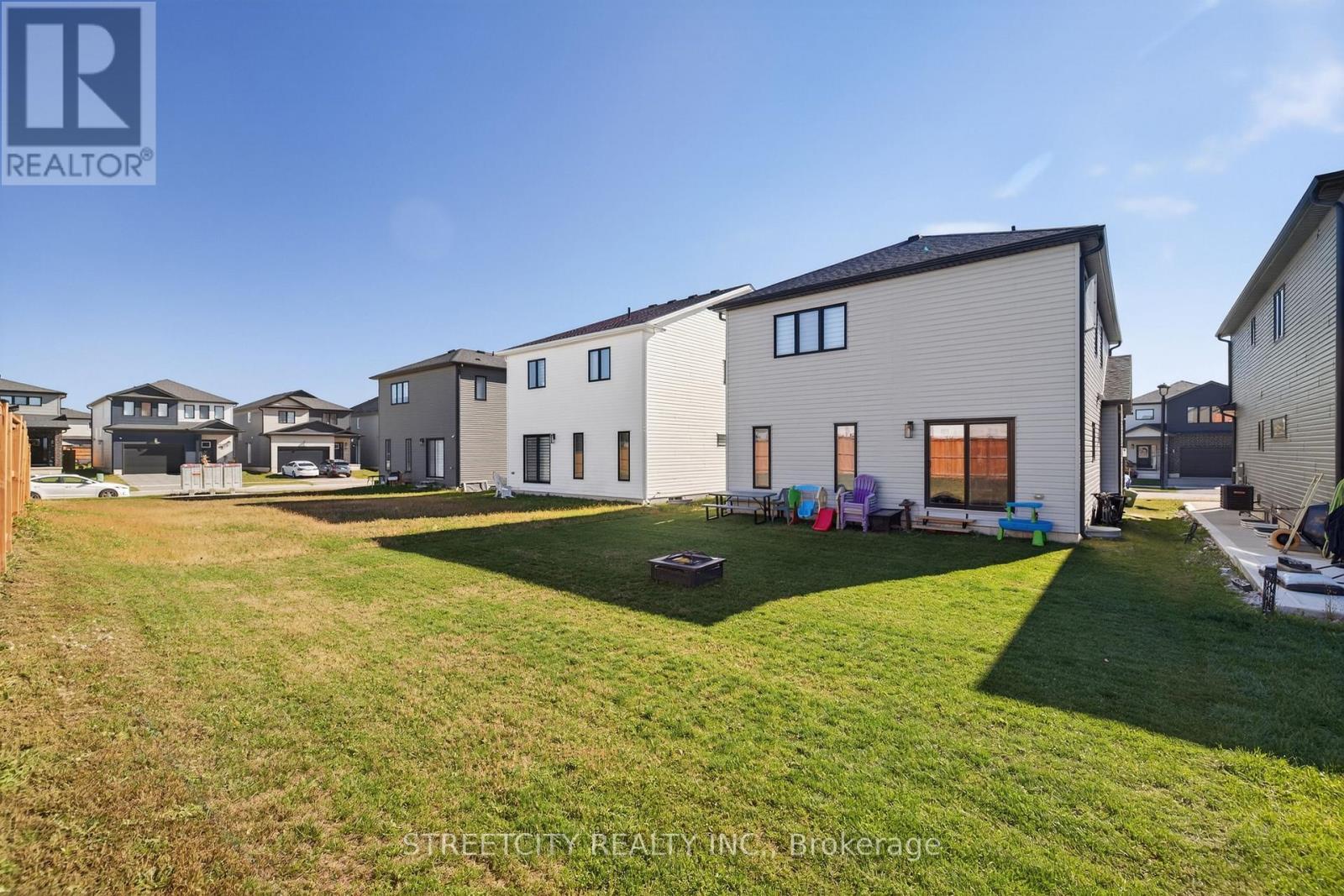 1408 Twilite Boulevard, London North, Ontario  N6G 3R5 - Photo 41 - X12785984