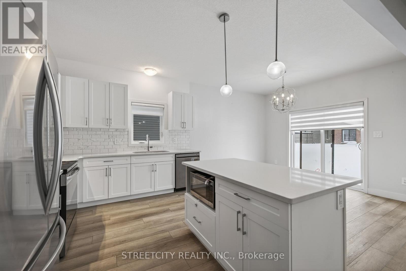 1408 Twilite Boulevard, London North, Ontario  N6G 3R5 - Photo 9 - X12785984