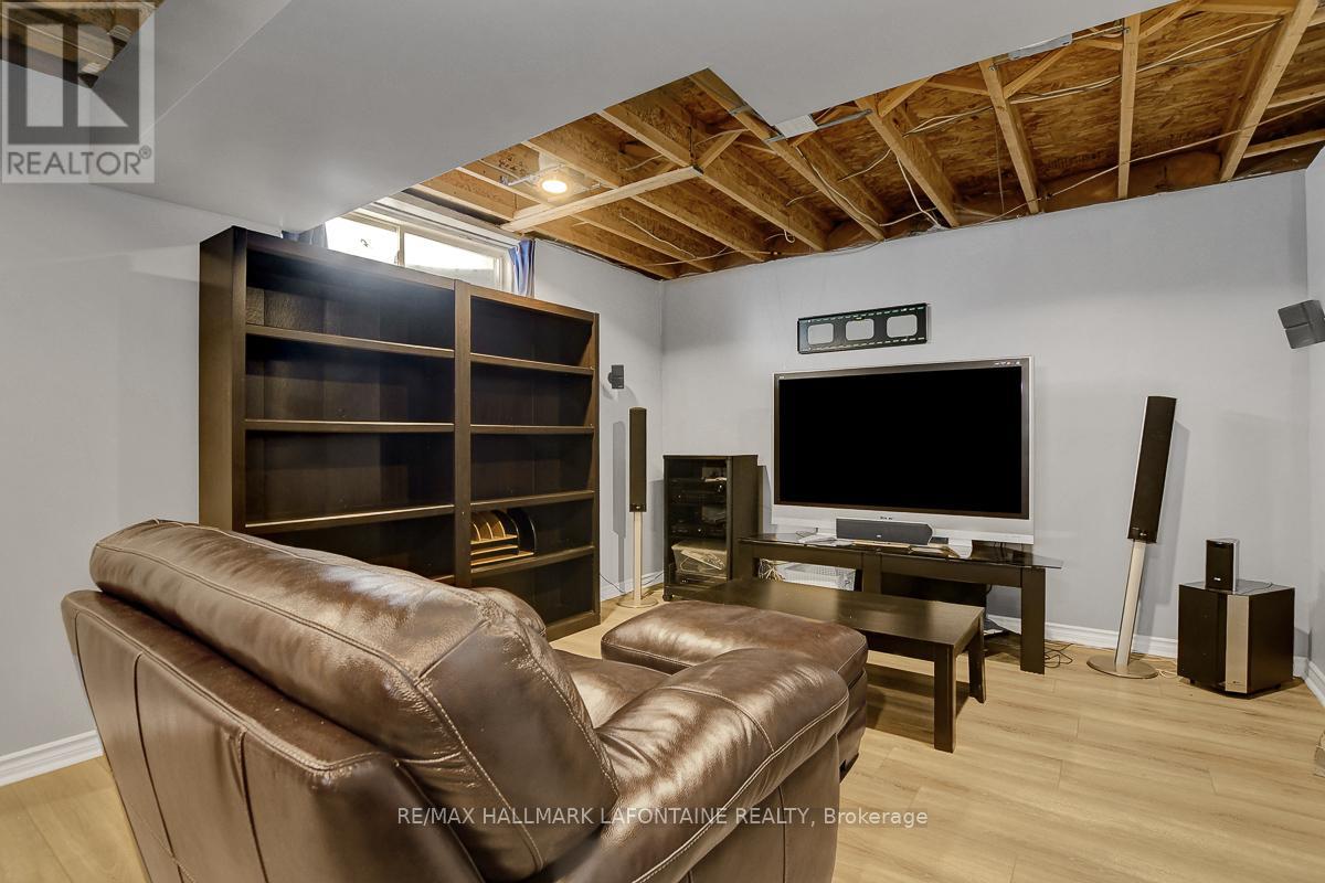 1721 Jersey Street, Ottawa, Ontario  K4A 4Y6 - Photo 35 - X12785970