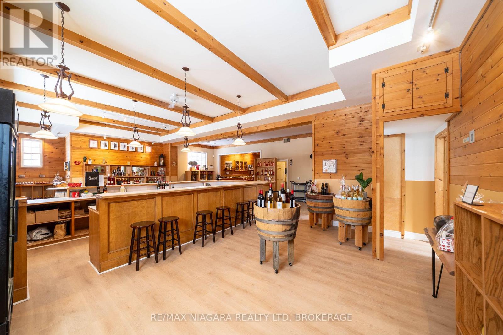 1811 Niagara Stone Road, Niagara-On-The-Lake, Ontario  L0S 1J0 - Photo 23 - X12785990