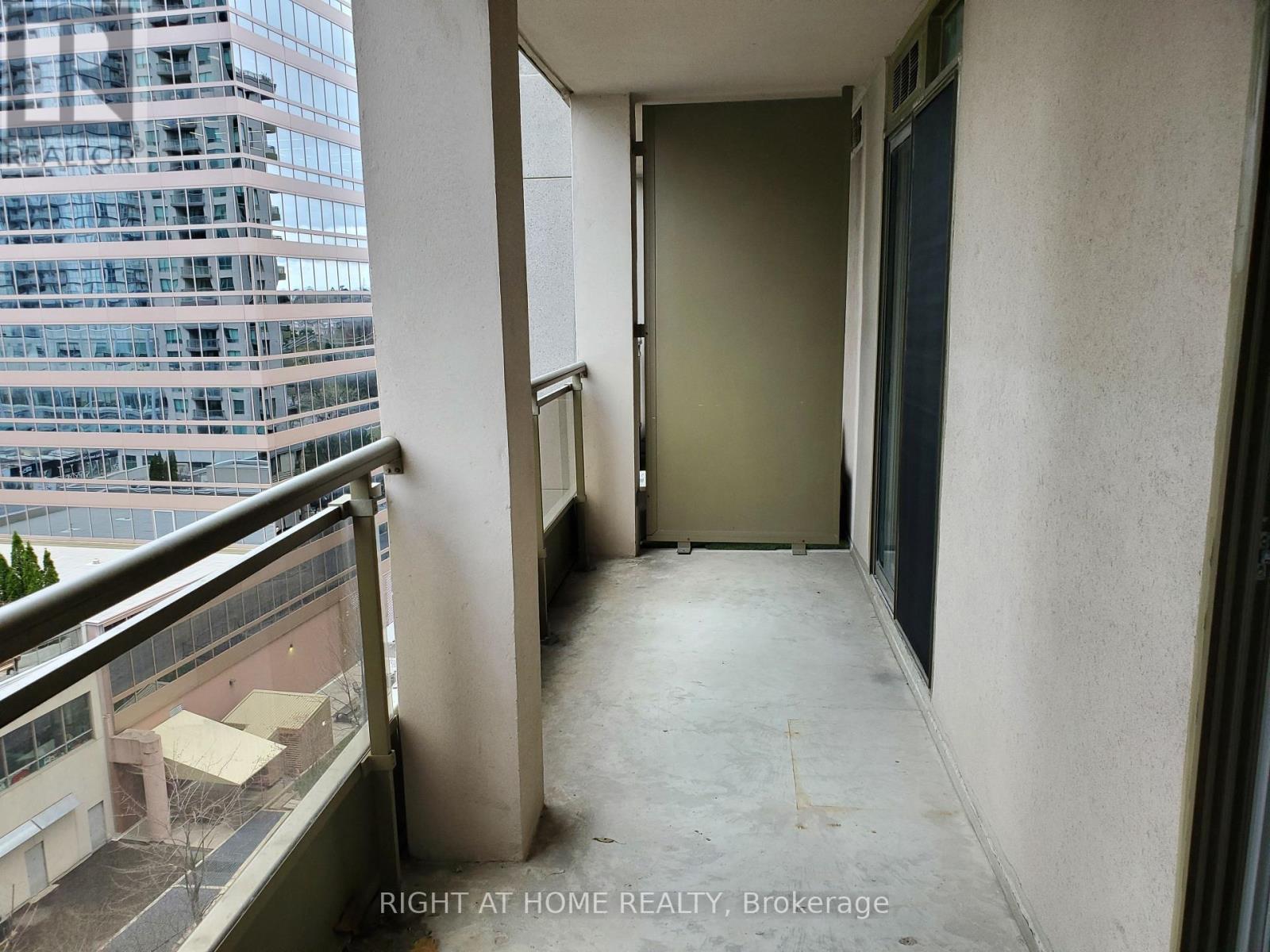 1011 - 256 Doris Avenue, Toronto, Ontario  M2N 6X8 - Photo 7 - C12785958