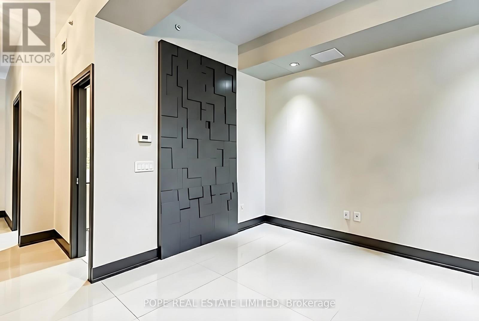 206 - 105 George Street, Toronto, Ontario  M5A 0L4 - Photo 17 - C12785964