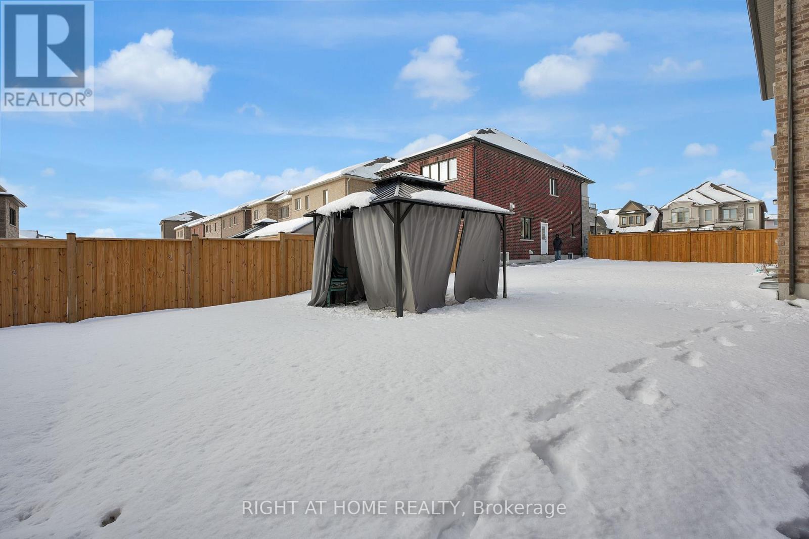 1322 Apollo Street, Oshawa, Ontario  L1K 3E6 - Photo 31 - E12785962