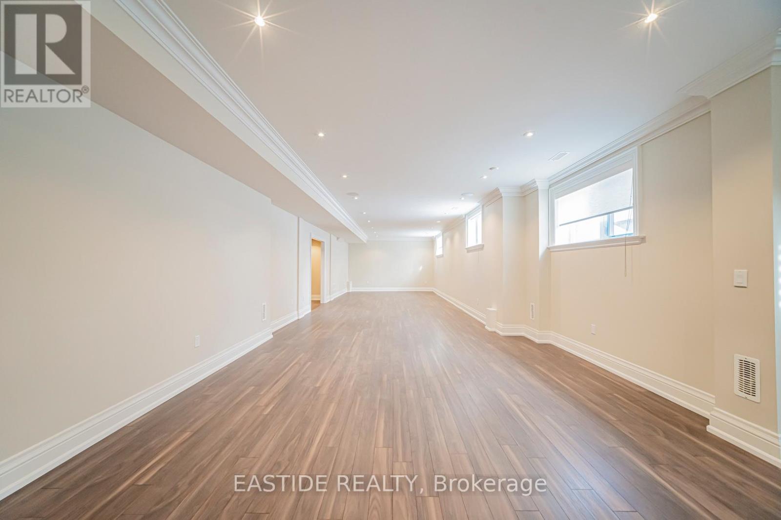 19 Parker Avenue, Richmond Hill, Ontario  L4E 2X3 - Photo 23 - N12785926