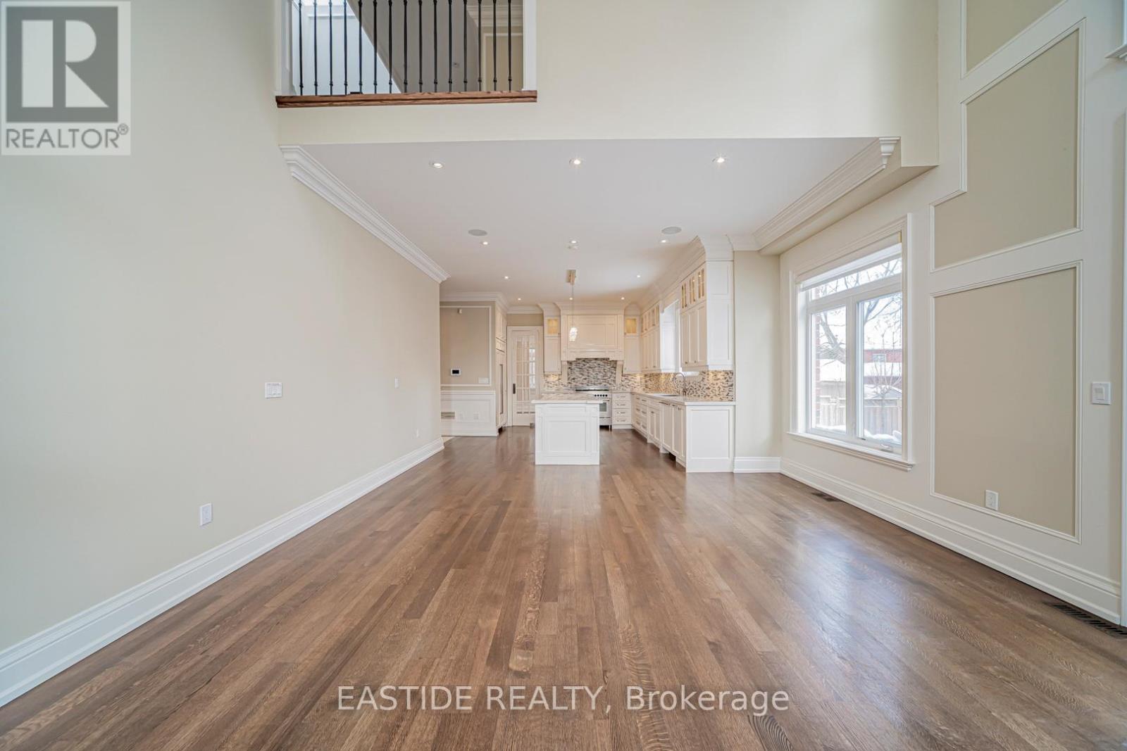 19 Parker Avenue, Richmond Hill, Ontario  L4E 2X3 - Photo 6 - N12785926