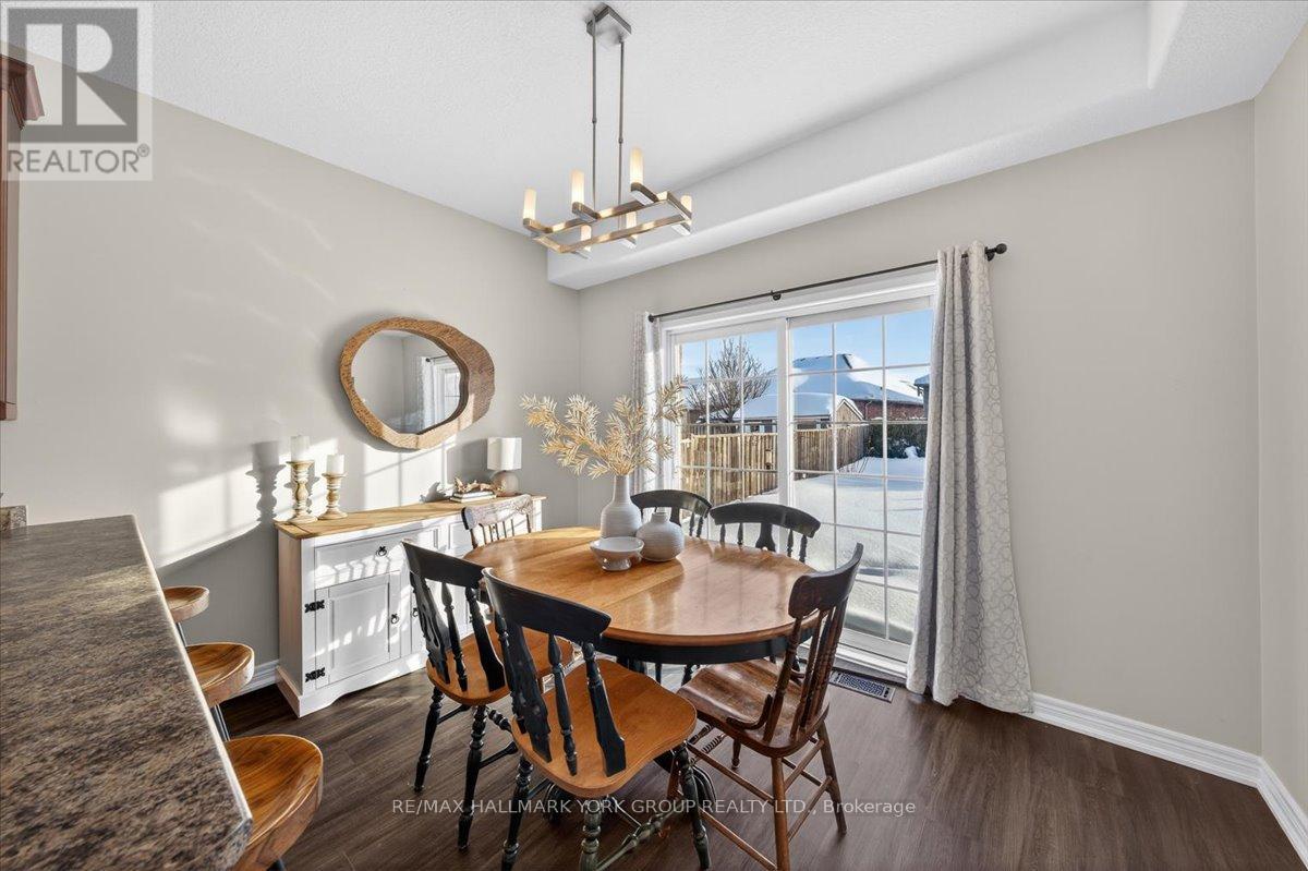 1063 Muriel Street, Innisfil, Ontario  L9S 4W7 - Photo 11 - N12785986