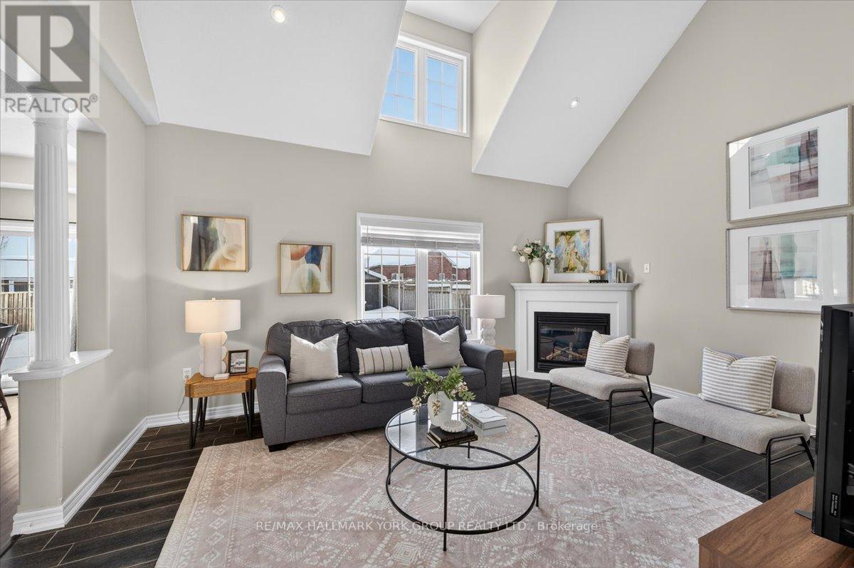 1063 Muriel Street, Innisfil, Ontario  L9S 4W7 - Photo 14 - N12785986