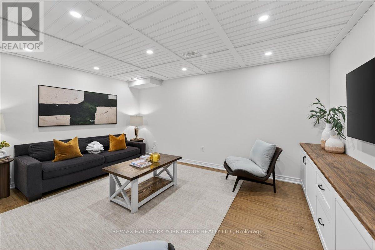 1063 Muriel Street, Innisfil, Ontario  L9S 4W7 - Photo 36 - N12785986