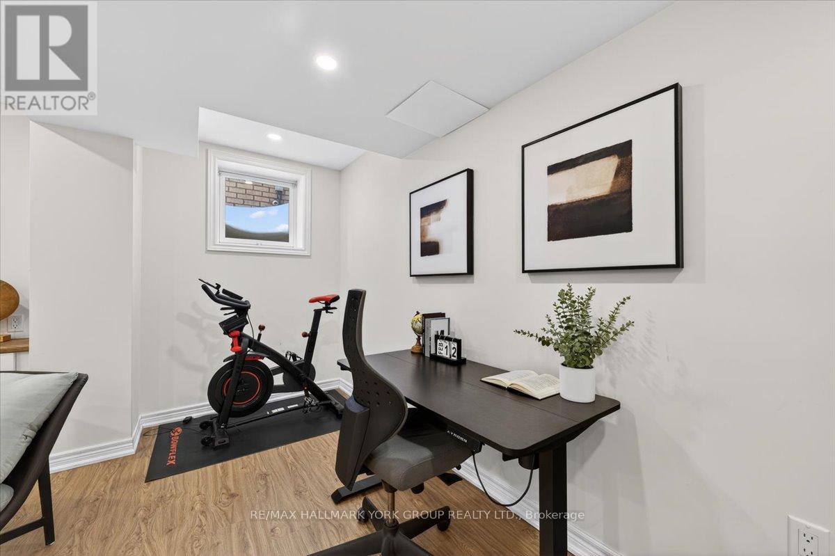 1063 Muriel Street, Innisfil, Ontario  L9S 4W7 - Photo 38 - N12785986