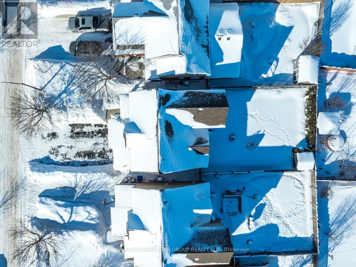 1063 Muriel Street, Innisfil, Ontario  L9S 4W7 - Photo 45 - N12785986