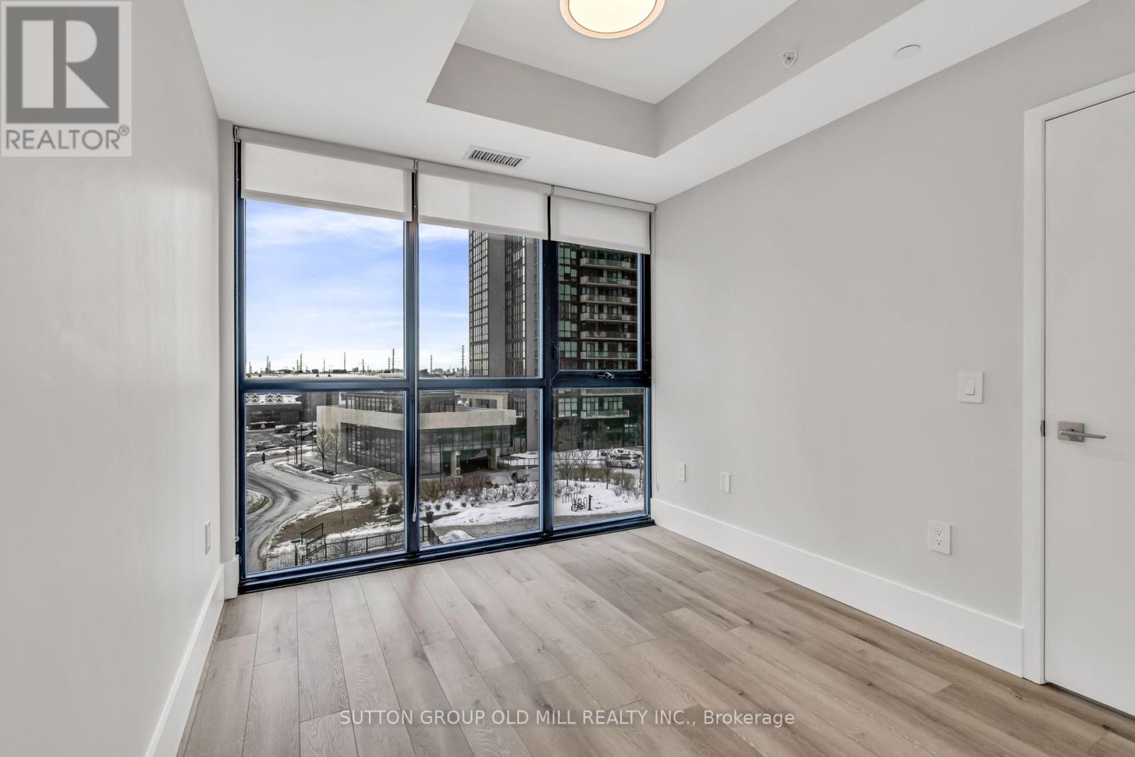 401 - 2916 Highway 7, Vaughan, Ontario  L4K 0K6 - Photo 9 - N12785992