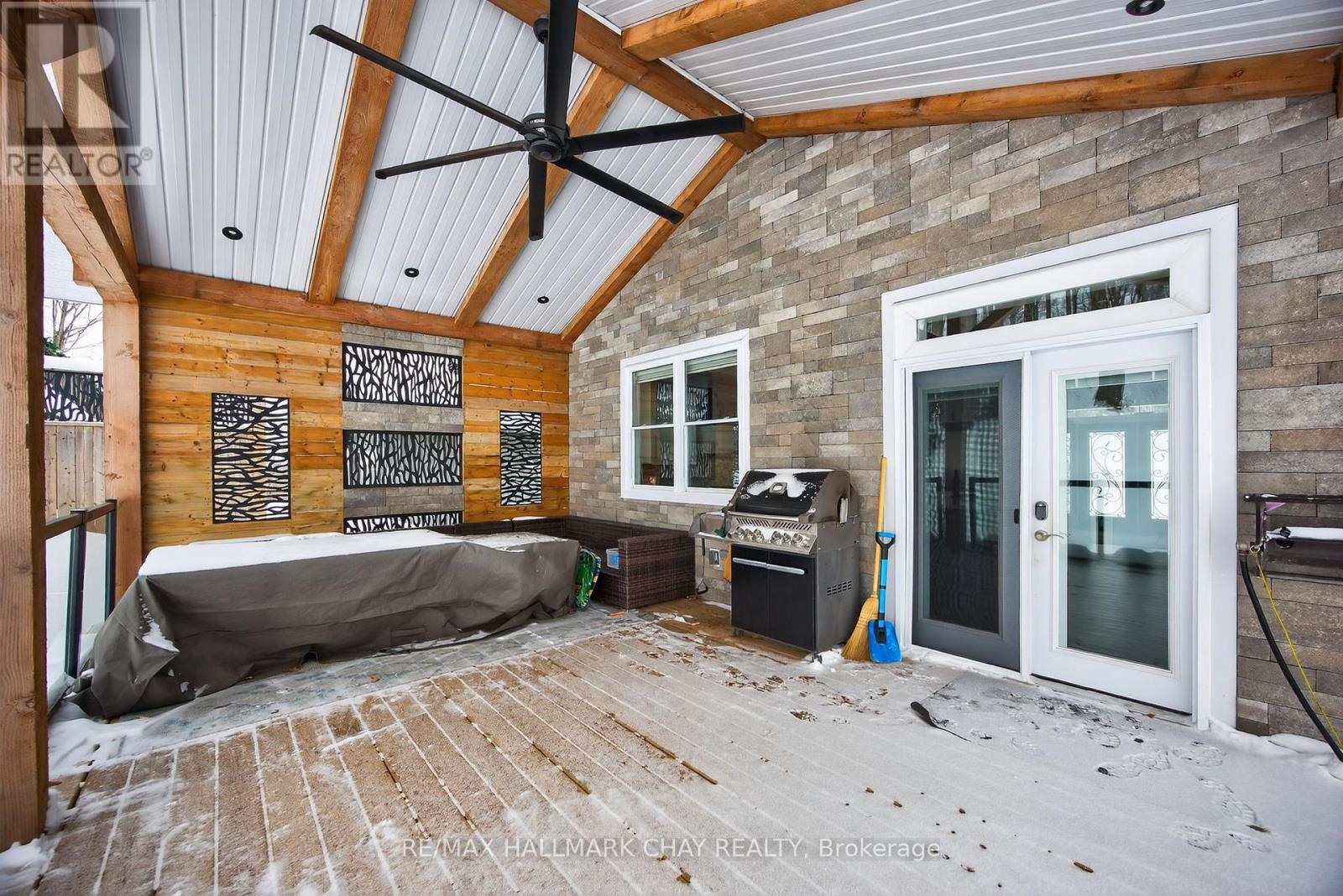 17 Pine Ridge Trail, Oro-Medonte, Ontario  L4M 4Y8 - Photo 46 - S12786004