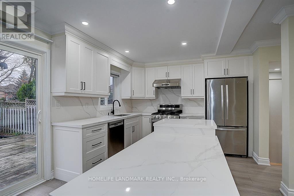 6922 Yarrow Avenue, Mississauga, Ontario  L5N 6Z9 - Photo 10 - W12785928