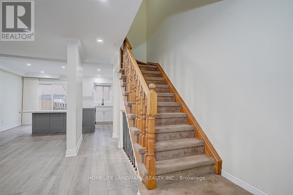 6922 Yarrow Avenue, Mississauga, Ontario  L5N 6Z9 - Photo 17 - W12785928