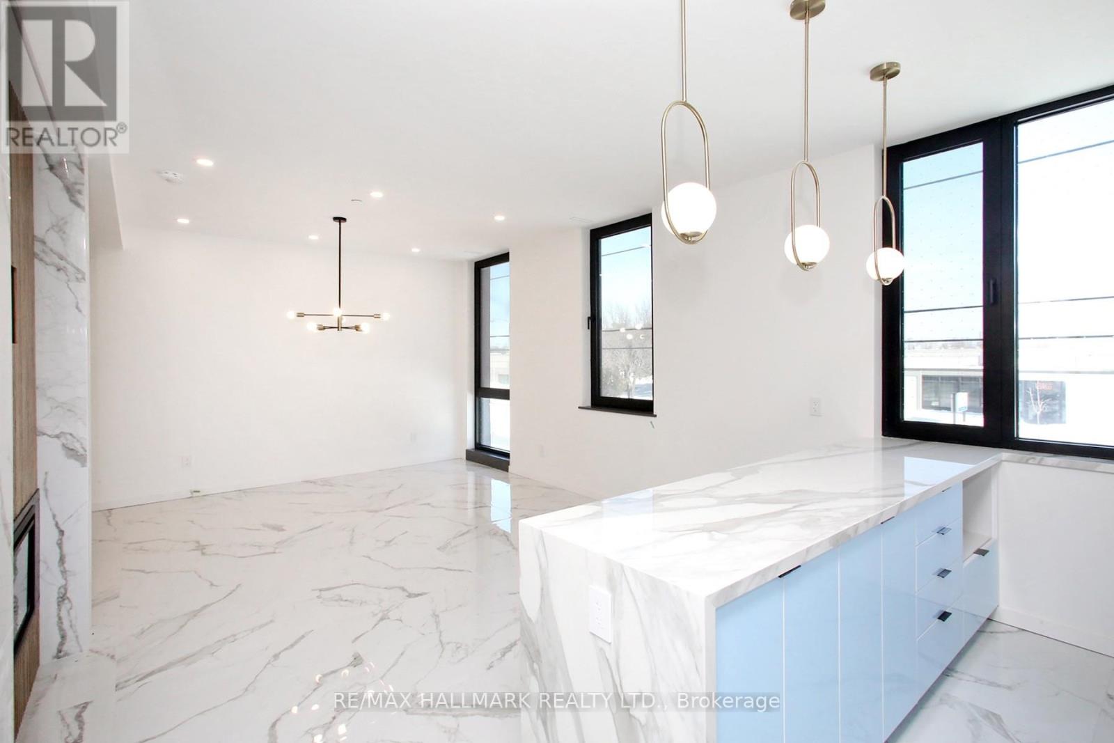 204 Browns Line Drive, Toronto, Ontario  M8W 3T4 - Photo 8 - W12785968