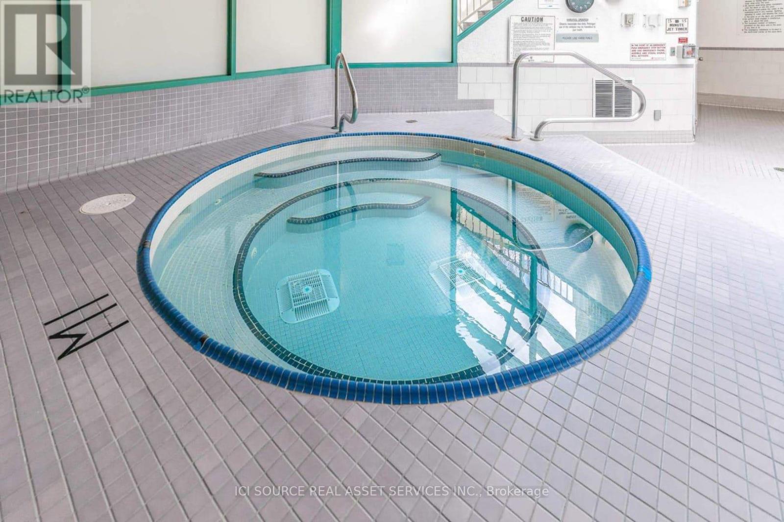 1609 - 101 Subway Crescent, Toronto, Ontario  M9B 6K4 - Photo 10 - W12785996