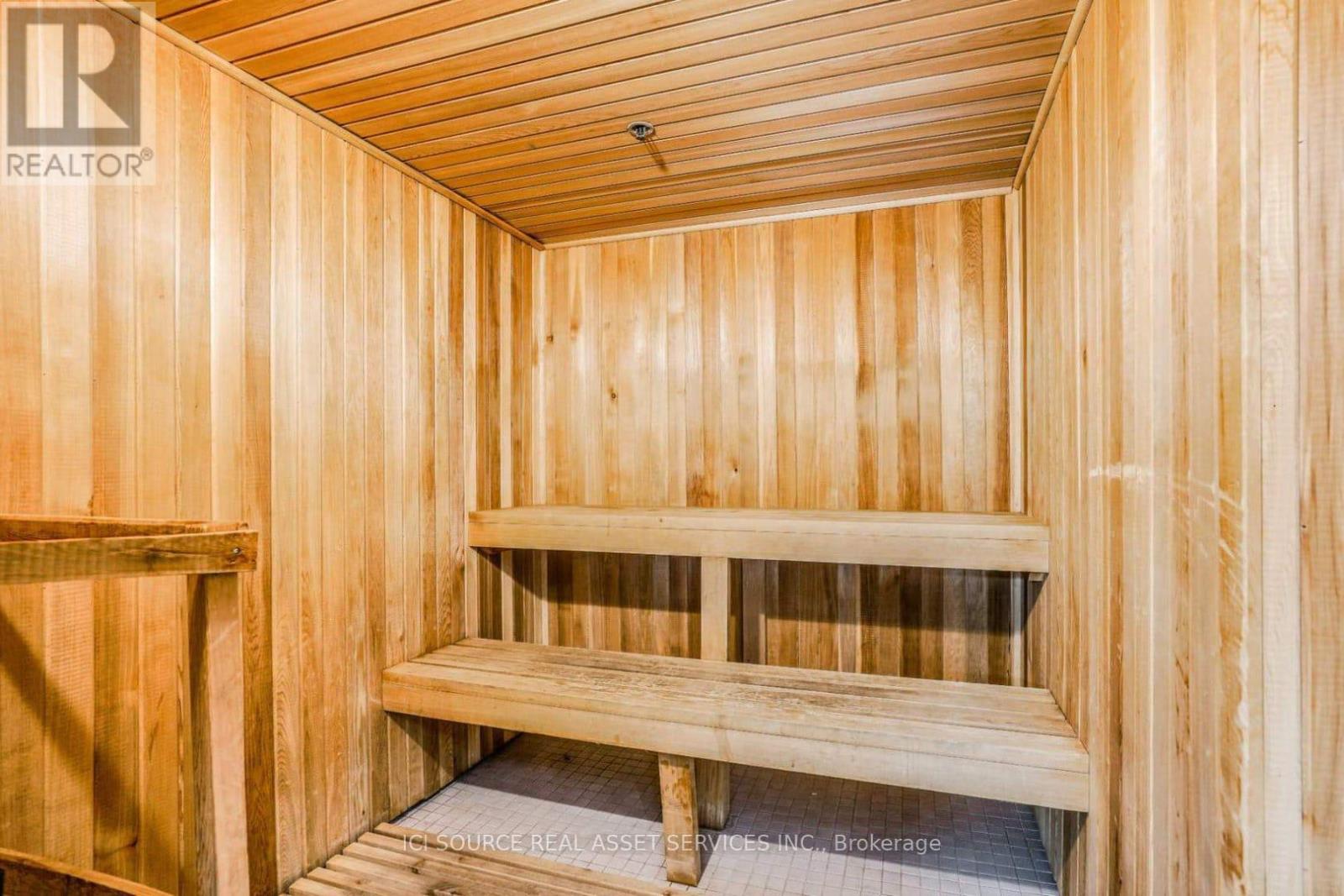 1609 - 101 Subway Crescent, Toronto, Ontario  M9B 6K4 - Photo 13 - W12785996