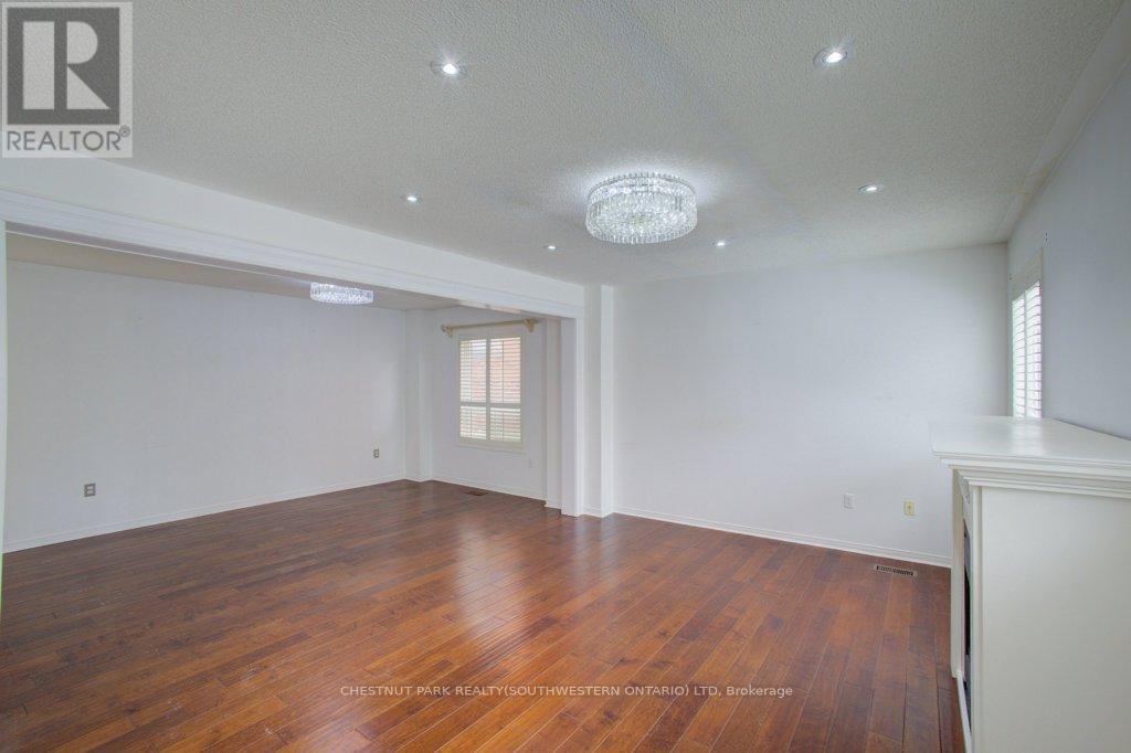 8 Waterdale Road, Brampton, Ontario  L7A 1S7 - Photo 13 - W12785998