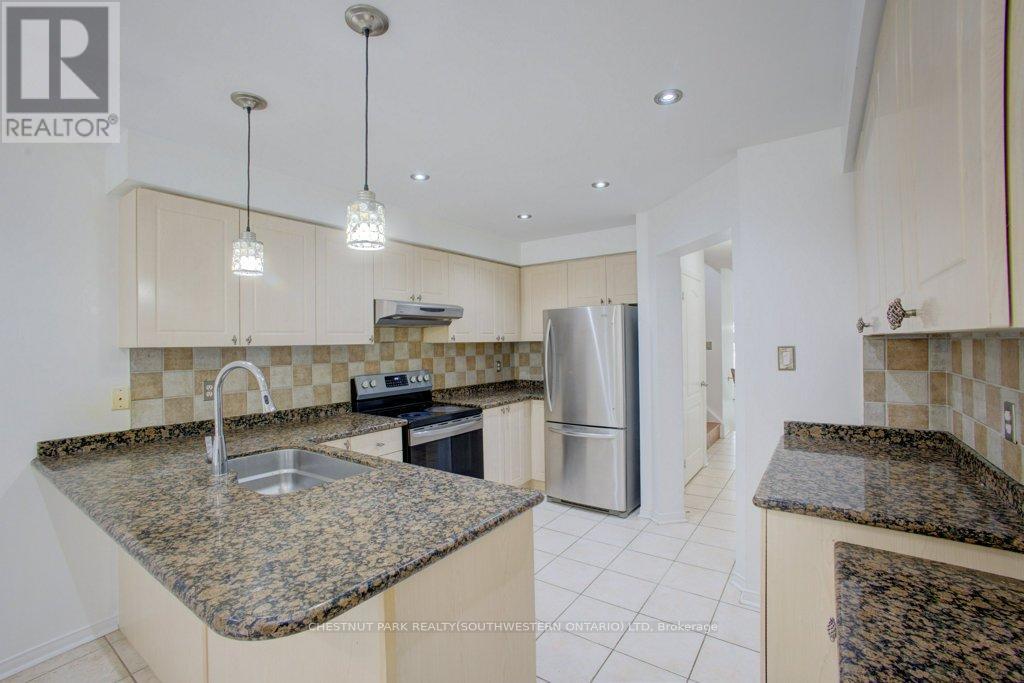 8 Waterdale Road, Brampton, Ontario  L7A 1S7 - Photo 18 - W12785998