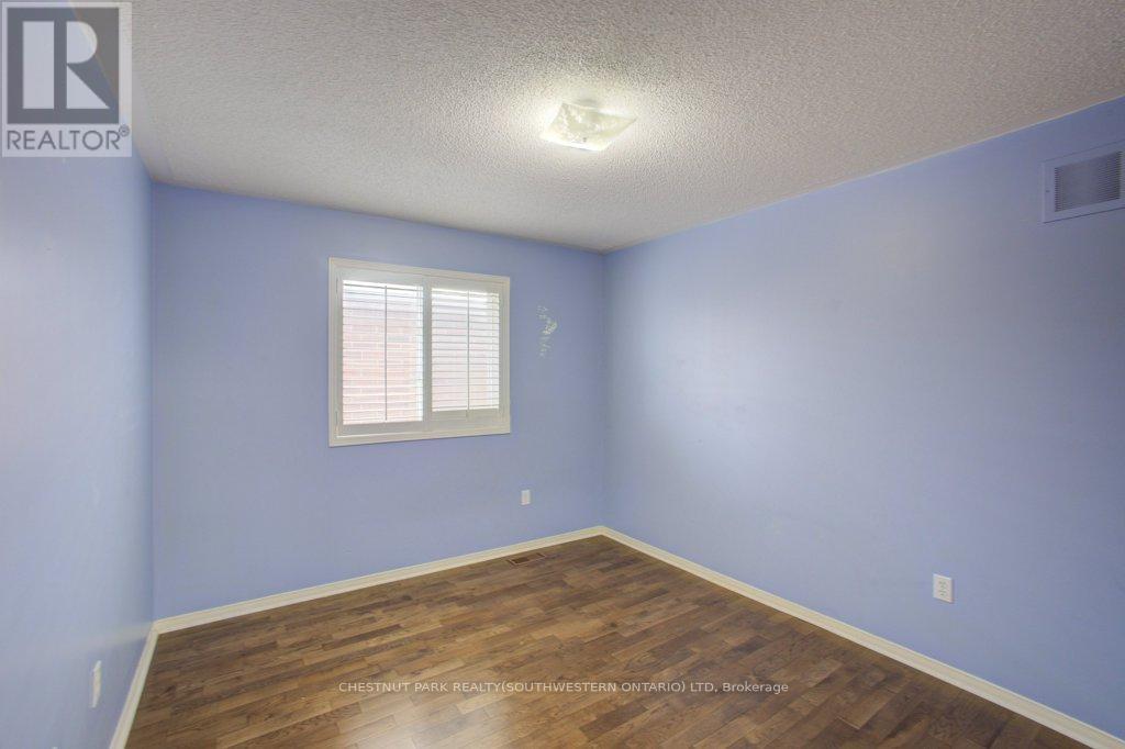 8 Waterdale Road, Brampton, Ontario  L7A 1S7 - Photo 30 - W12785998