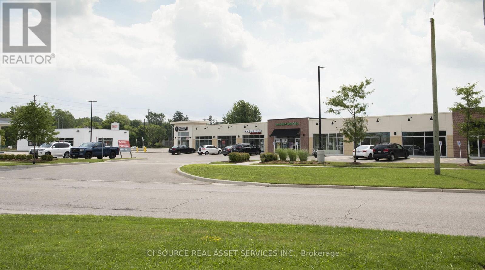 111a - 1255 Kilally Road, London East (East A), Ontario  N5Y 6K9 - Photo 2 - X12786002