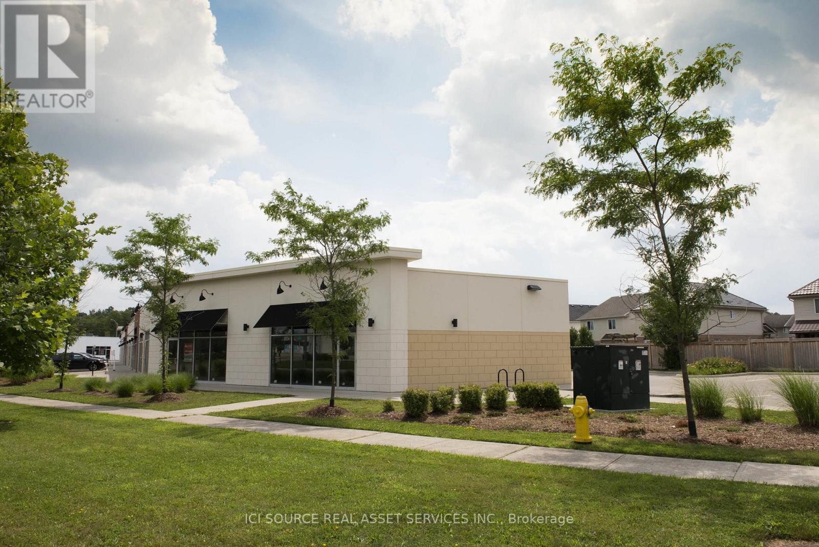 111a - 1255 Kilally Road, London East (East A), Ontario  N5Y 6K9 - Photo 3 - X12786002