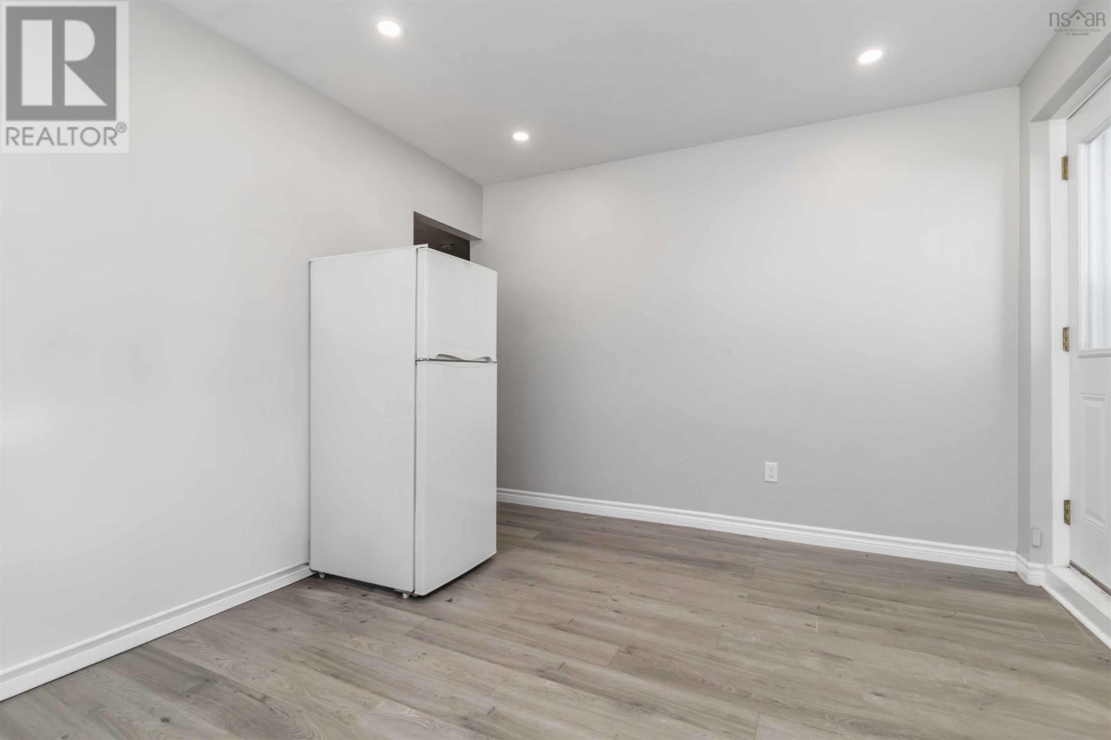 24 Laurie Drive, Lower Sackville, Nova Scotia  B4E 1G2 - Photo 25 - 202602687